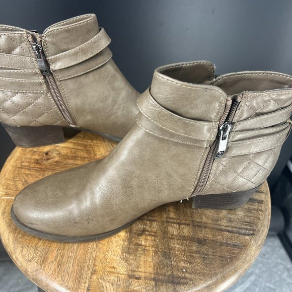 Liz Claiborne Posh Women's Dark Taupe Ankle Boots Size 9M - Picture 11 of 17